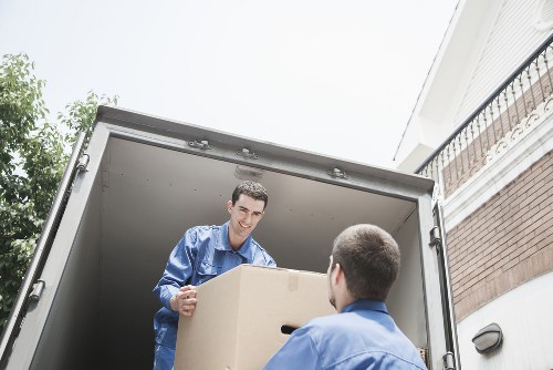 Commercial removal truck hire for Northwood businesses